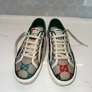 Gucci women sneakers